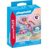 PLAYMOBIL 71477 specialPLUS Meerjungfrau mit Spritzkrake, Konstruktionsspielzeug 