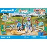 PLAYMOBIL 71637 Horses of Waterfall Moderne Reitschule, Konstruktionsspielzeug 