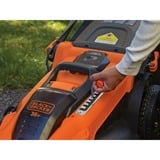 BLACK+DECKER Akku-Rasenmäher CLMA4825L2, 36Volt orange/schwarz, 2x Li-Ionen Akku 2,5 Ah