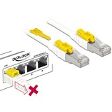 DeLOCK Patchkabel RJ45 Secure Cat.6a S/STP weiß, 0,5 Meter, verriegelbar, LSOH Halogenfrei